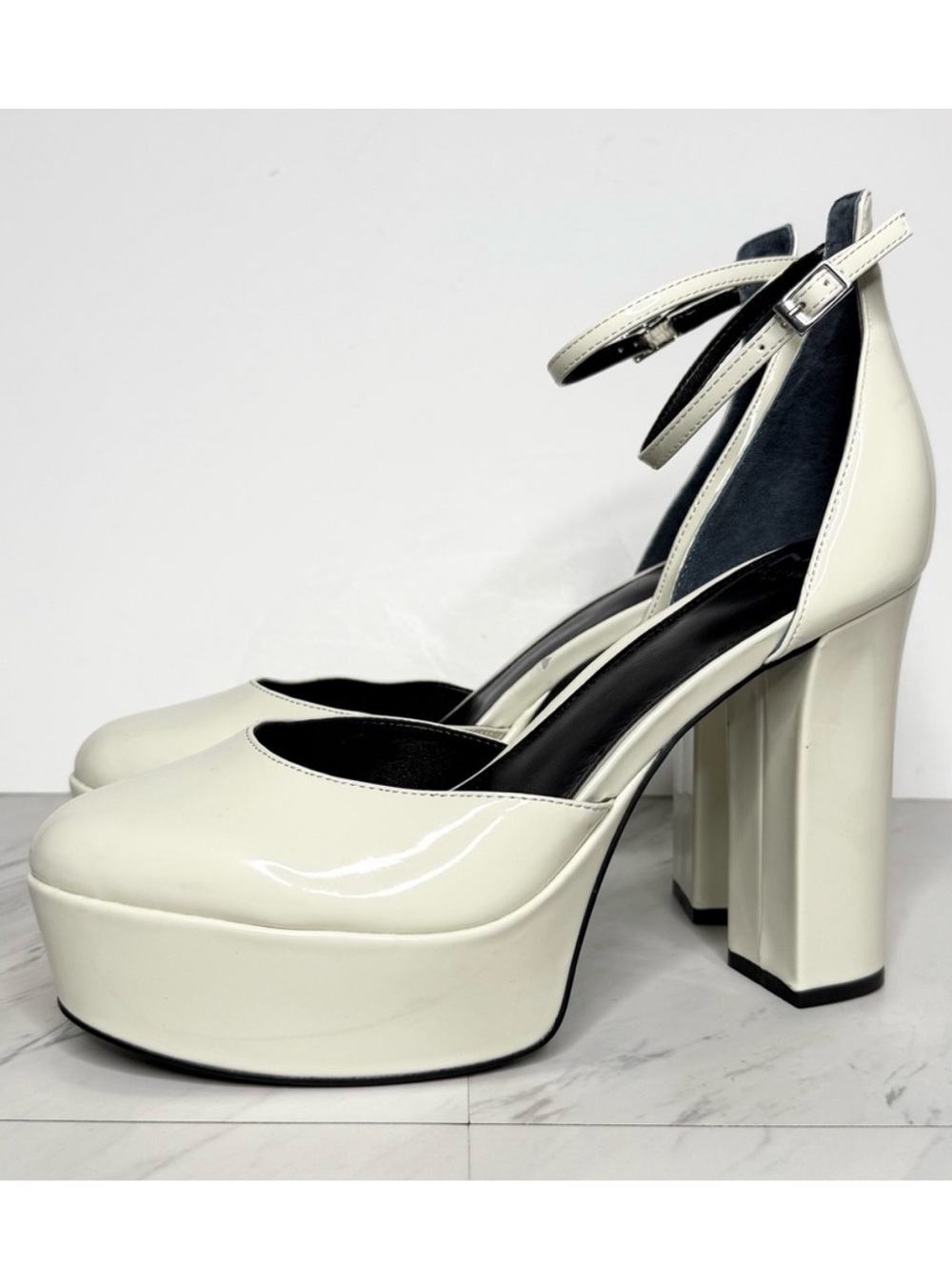 Marc Fisher Lucah Platform Pump 9 1/2 M